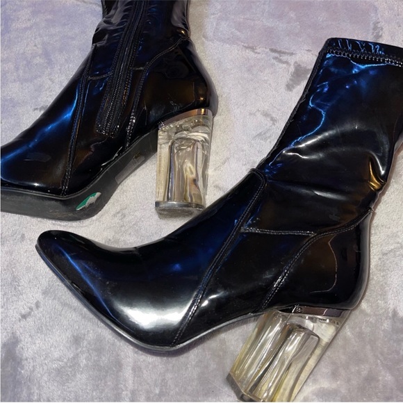 Cape Robbin black closed heels/ boots, clear heel - Picture 1 of 9